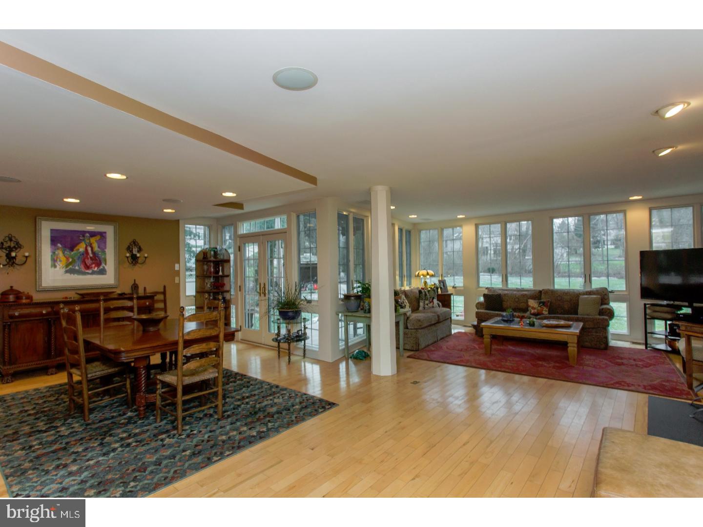323 Croton Road Wayne, PA 19087 - Photo 8 of 25