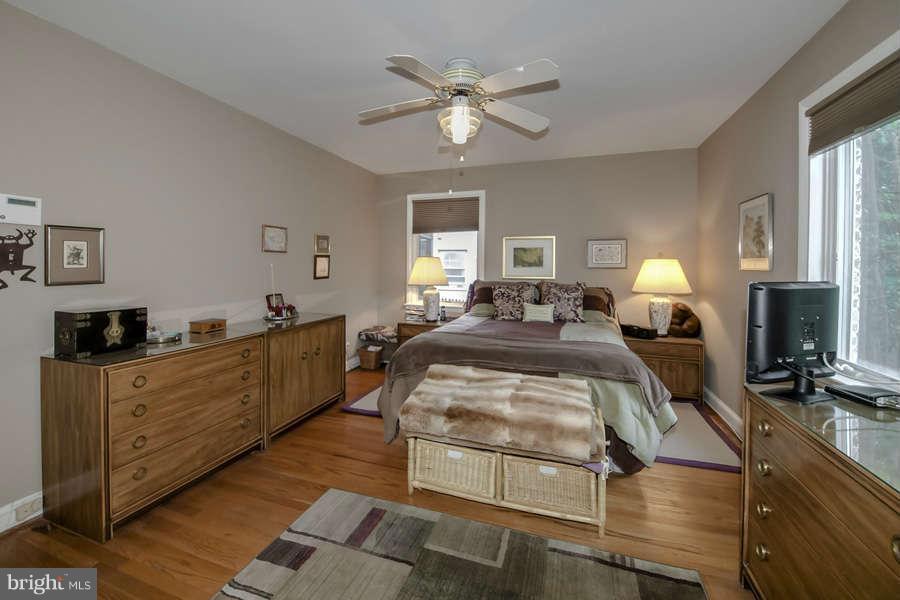 3216 Rittenhouse Street Northwest Washington, DC 20015 - Photo 10 of 21 Bedroom Master