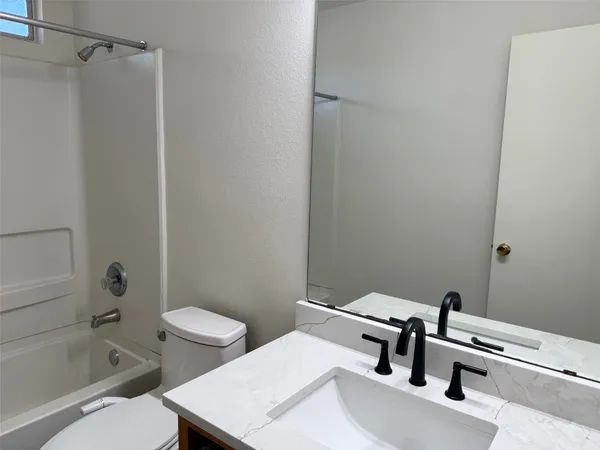 $1,800 | 111 Mist Flower Drive, Pflugerville, TX 78660