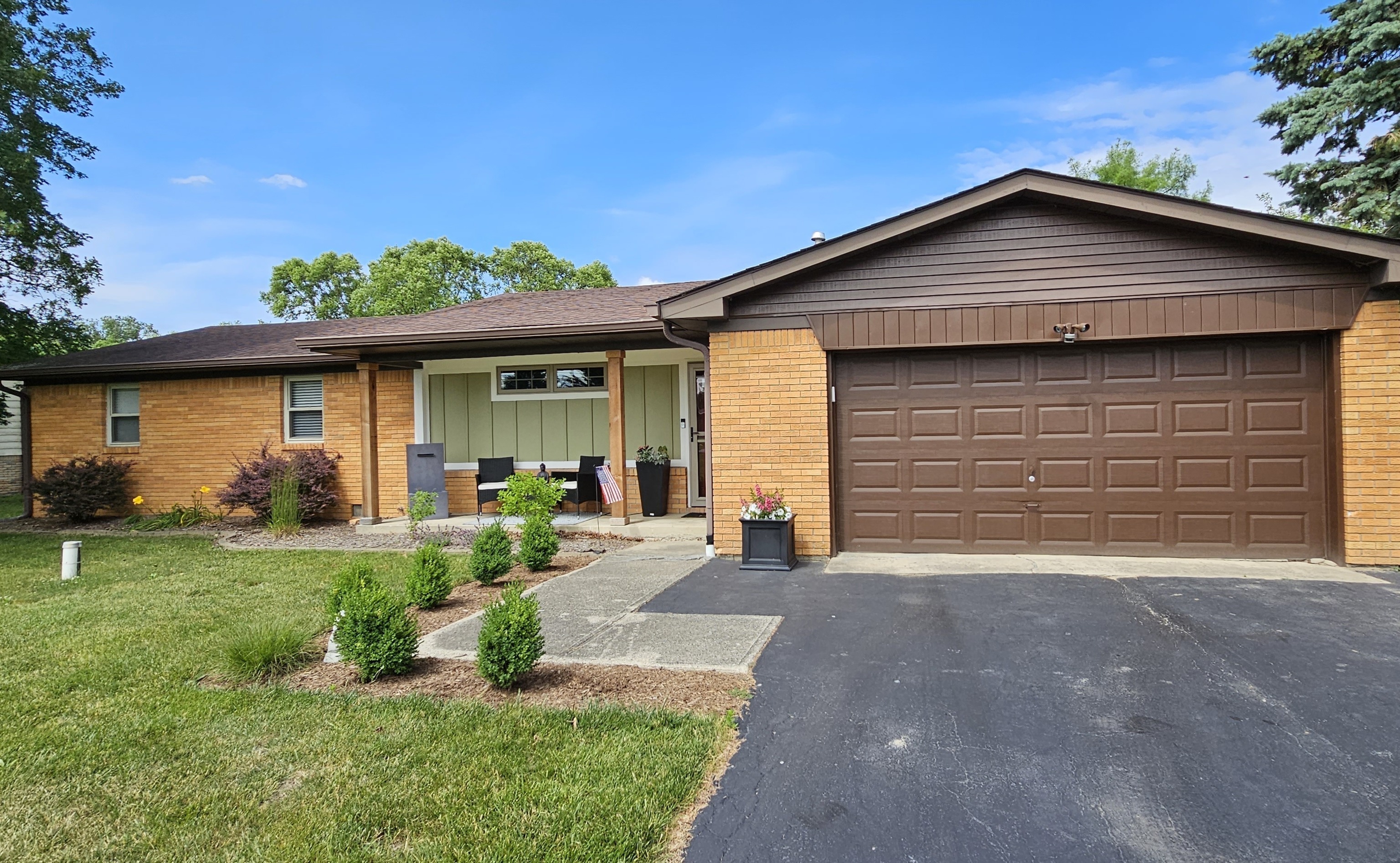 480 North Meridian Road Greenfield, IN 46140 - Photo 2 of 20 Gallery Image 2