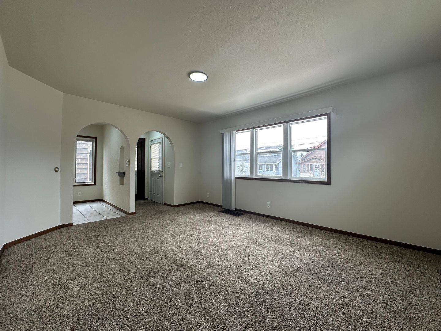 1913 Madison Street Two Rivers, WI 54241 - Photo 3 of 15