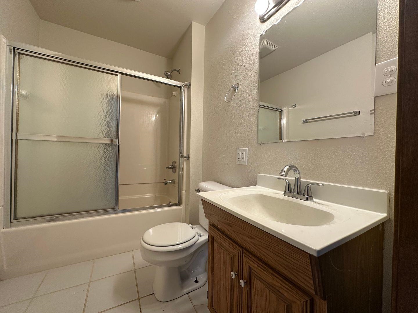 1913 Madison Street Two Rivers, WI 54241 - Photo 4 of 15