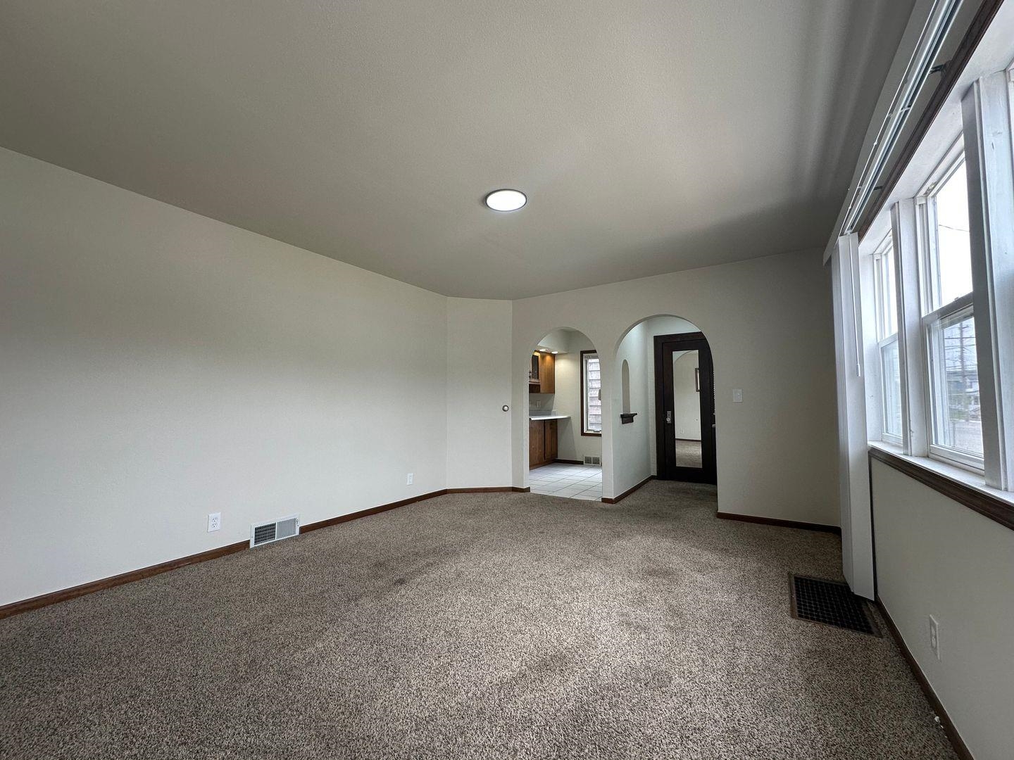 1913 Madison Street Two Rivers, WI 54241 - Photo 7 of 15