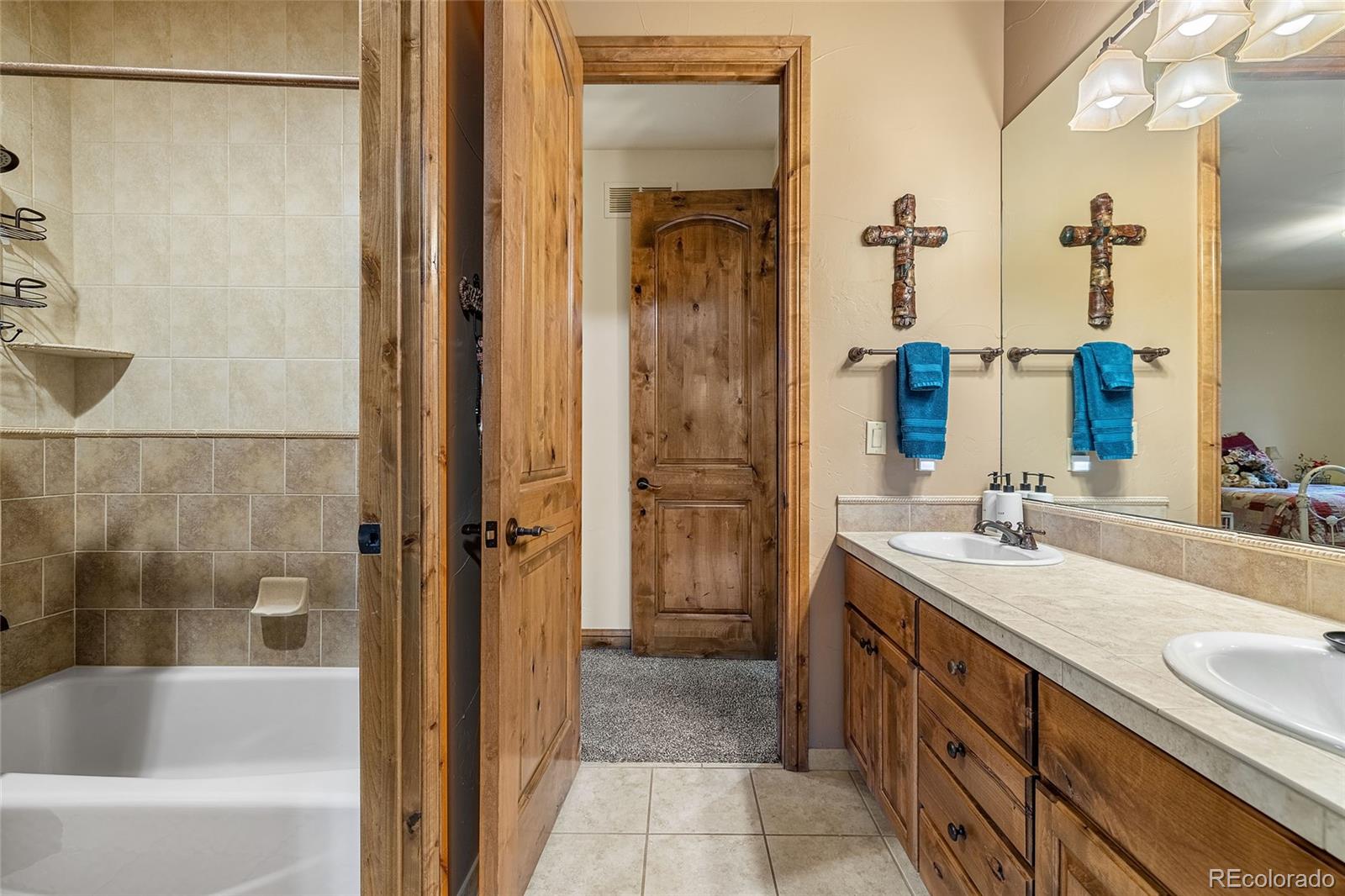 2540 Saddleback Drive Castle Rock, CO 80104 - Photo 26 of 40