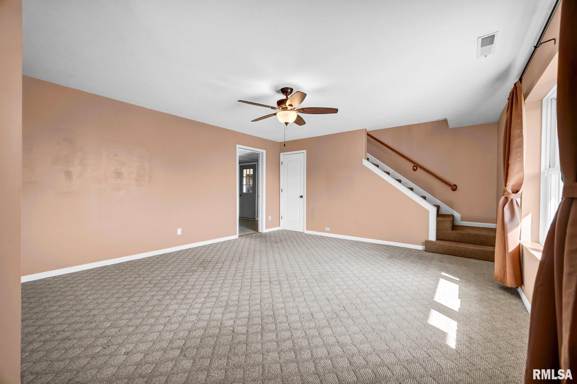 13169 North Manito Road Manito, IL 61546 - Photo 6 of 46 Gallery Image 6