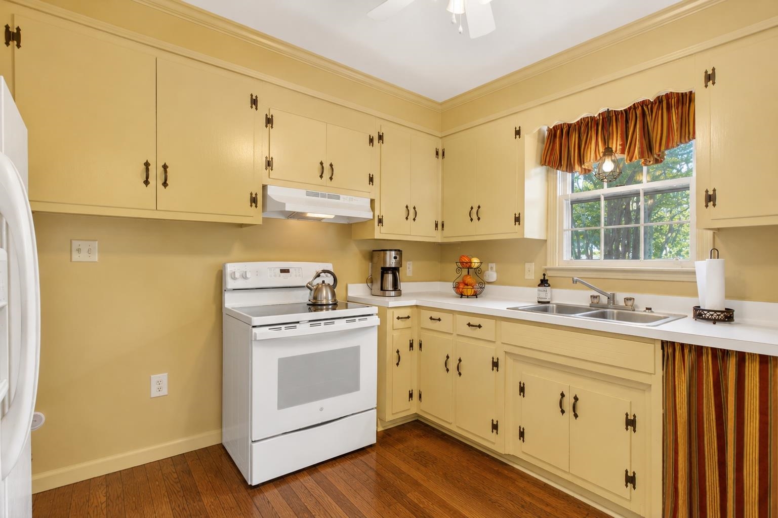 323 South 1372 Woodruff, SC 29388 - Photo 18 of 32