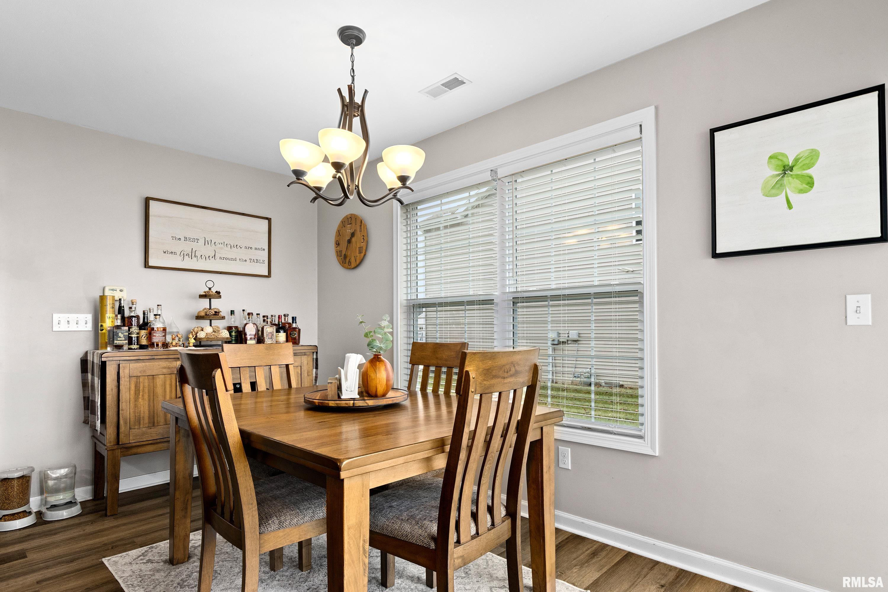 1107 Dixon Street Washington, IL 61571 - Photo 15 of 37