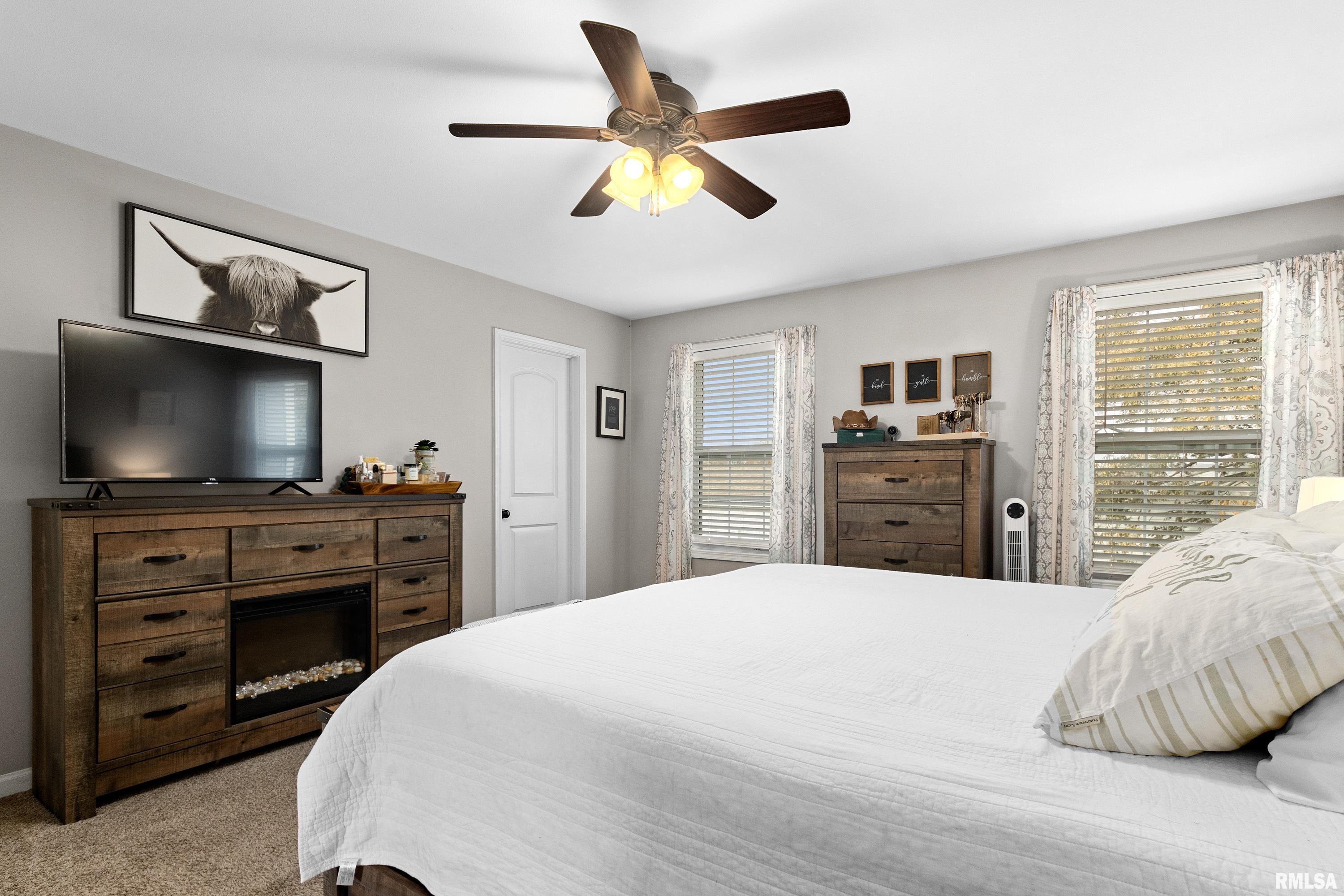 1107 Dixon Street Washington, IL 61571 - Photo 25 of 37