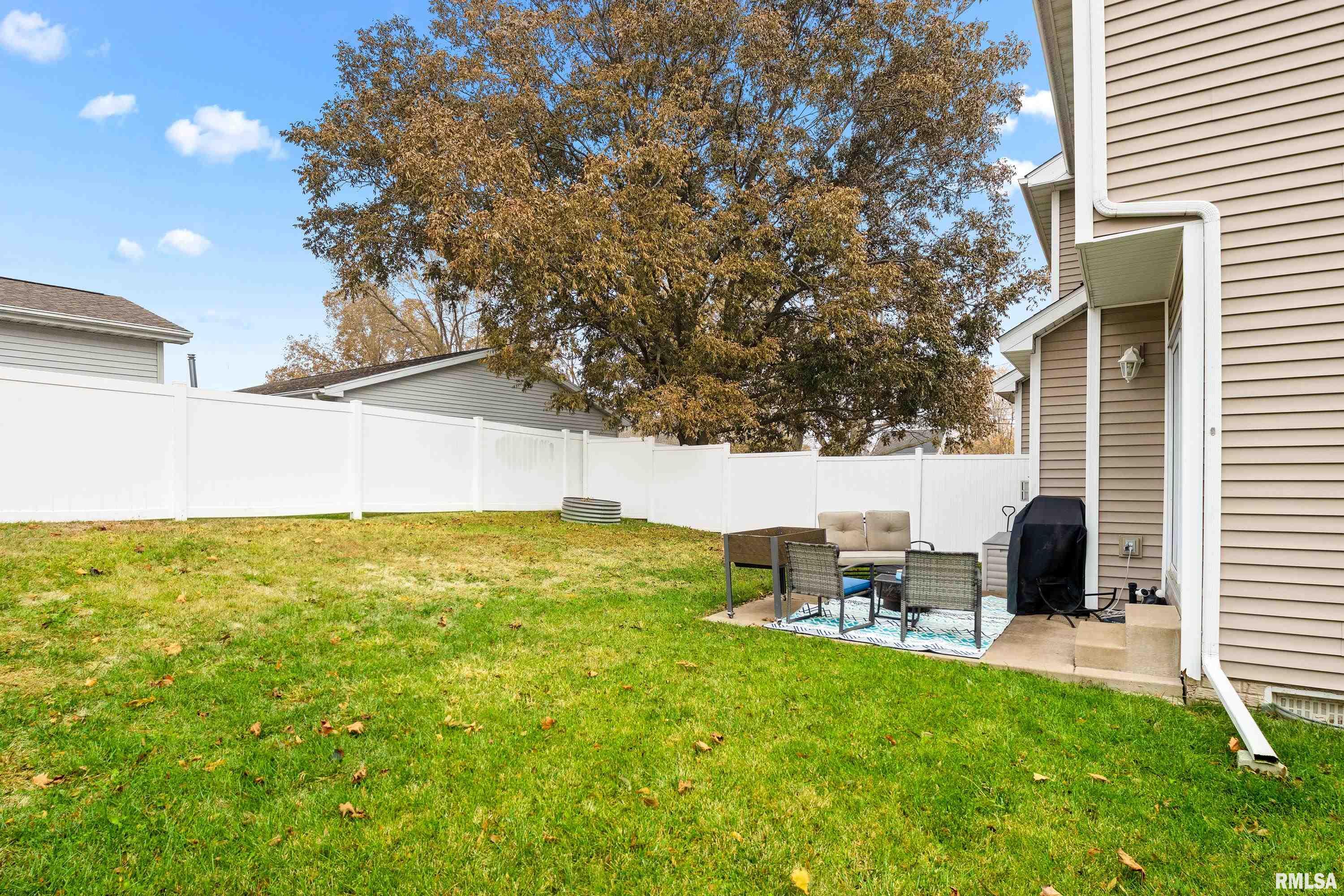 1107 Dixon Street Washington, IL 61571 - Photo 36 of 37
