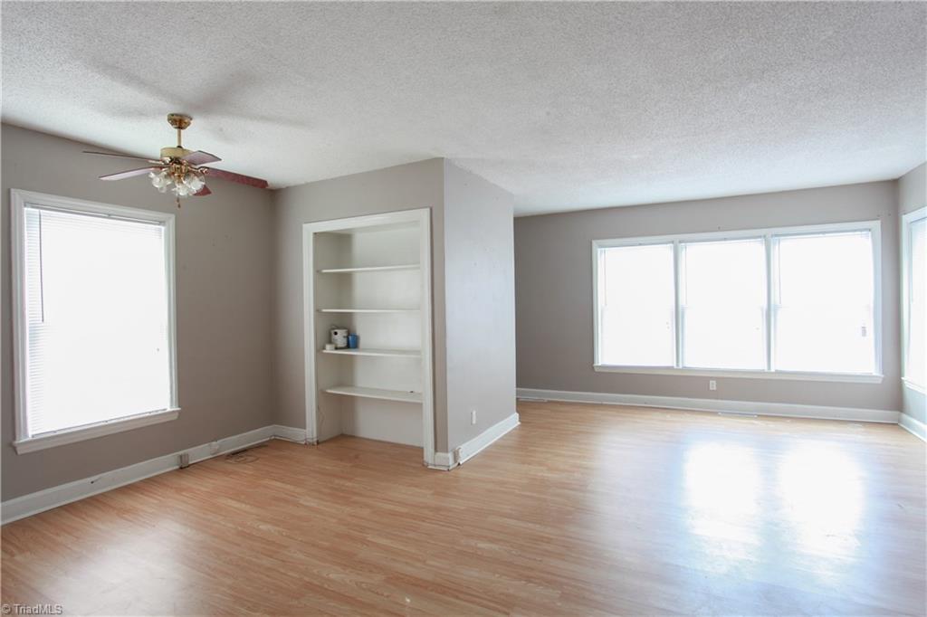 1002 East Fairfield Road High Point, NC 27263 - Photo 10 of 22 Gallery Image 10