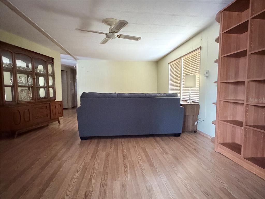 1610 Reynolds Road, Unit 11 Lakeland, FL 33801 - Photo 4 of 17