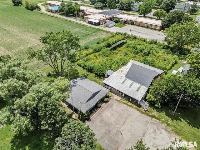 $128,500 | 900 East Union Street, Nokomis, IL 62075