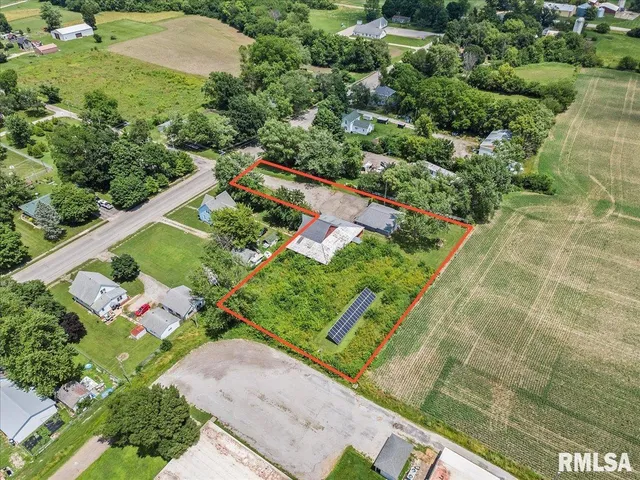 $128,500 | 900 East Union Street, Nokomis, IL 62075