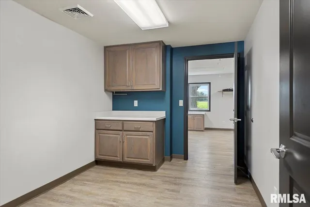 $128,500 | 900 East Union Street, Nokomis, IL 62075