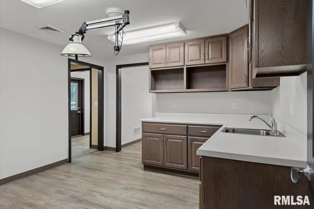 $128,500 | 900 East Union Street, Nokomis, IL 62075