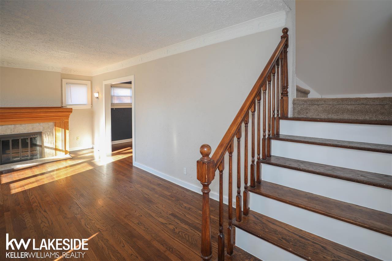 478 Cloverly Road Grosse Pointe Farms, MI 48236 - Photo 22 of 33