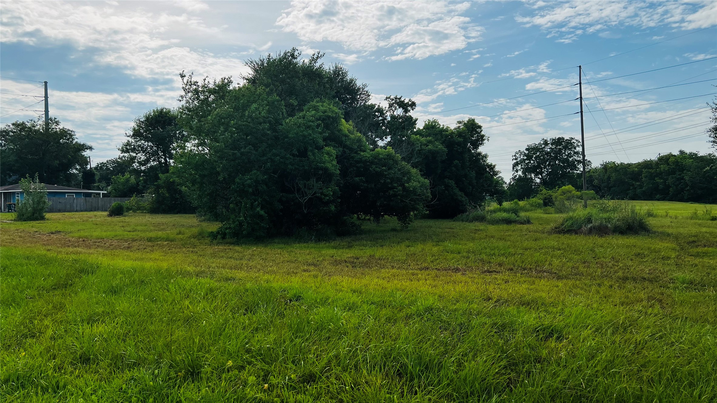 0 Muriel Street La Marque, TX 77568 - Photo 3 of 6 a view of a park