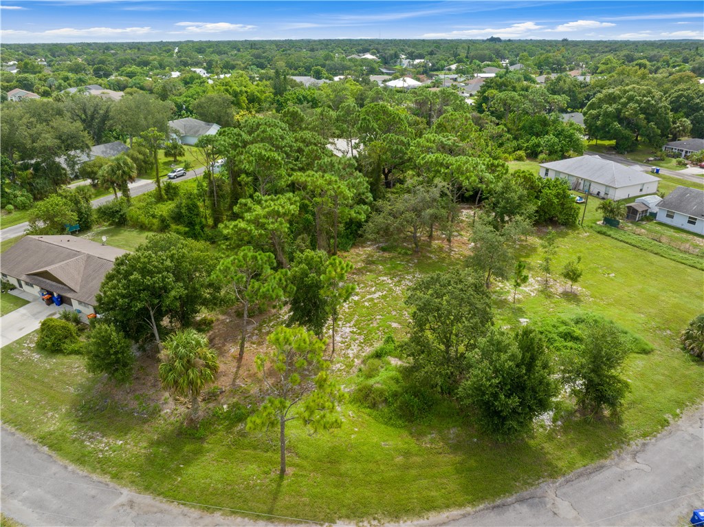 11136 Mulberry Street Sebastian, FL 32958 - Photo 2 of 11