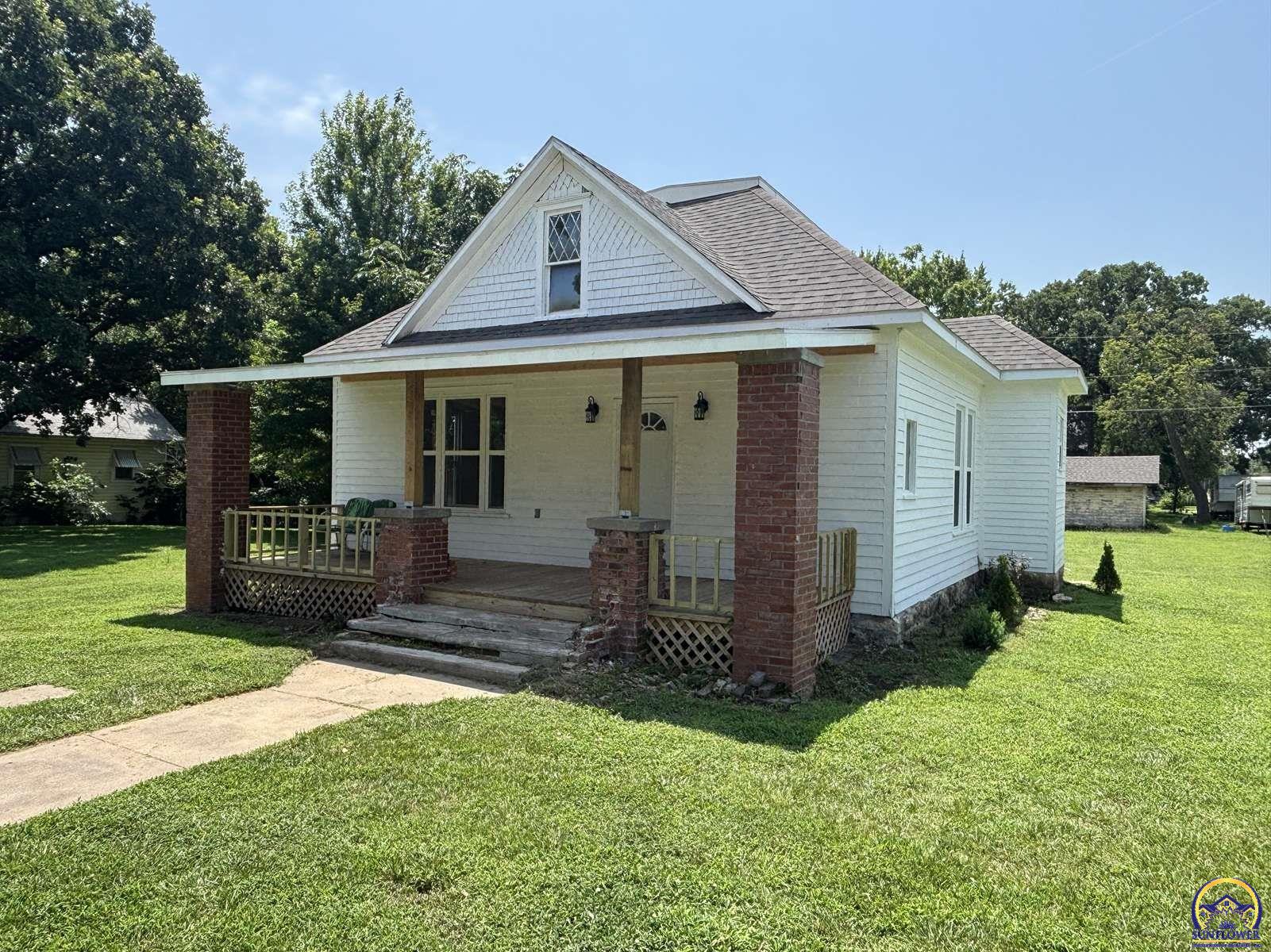 236 West 7th Street Florence, KS 66851 - Photo 1 of 66