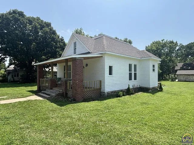 $99,000 | 236 West 7th Street, Florence, KS 66851
