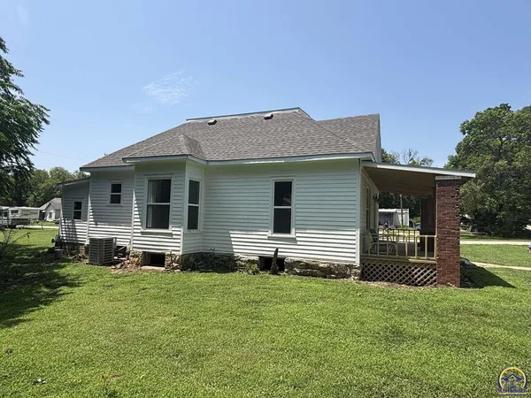 $99,000 | 236 West 7th Street, Florence, KS 66851