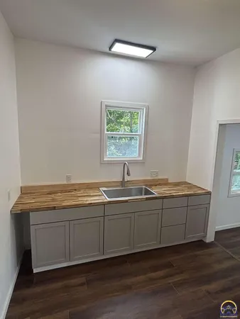 $99,000 | 236 West 7th Street, Florence, KS 66851