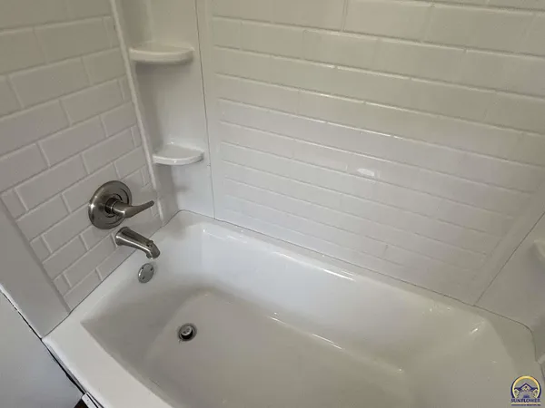 $99,000 | 236 West 7th Street, Florence, KS 66851