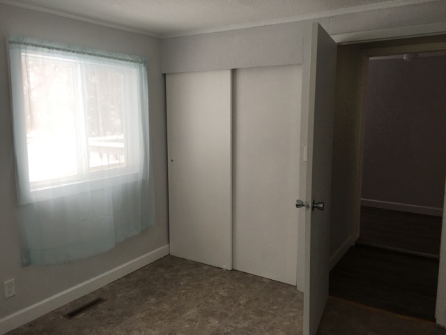 2873 East Baseline Road Mount Pleasant, MI 48858 - Photo 12 of 33 1851265-11.JPG