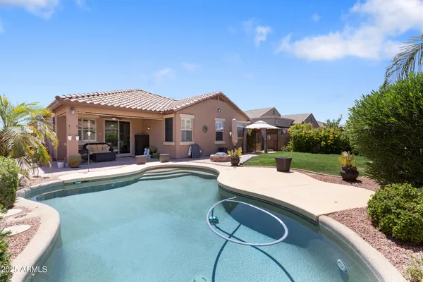 $2,495 | 2992 East Ravenswood Drive, Gilbert, AZ 85298