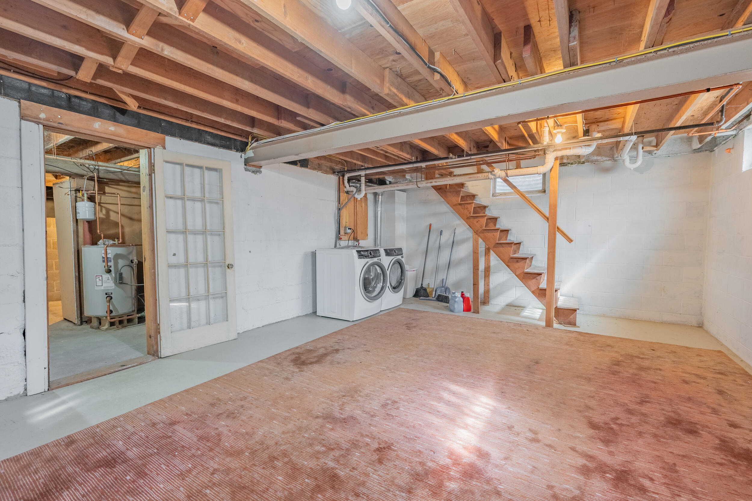 120 Main Street Cotuit, MA 02635 - Photo 27 of 40 a view of an empty room