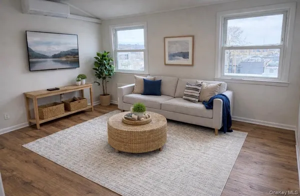 $2,850 | 505 Rockland Avenue, Unit 2, Mamaroneck, NY 10543