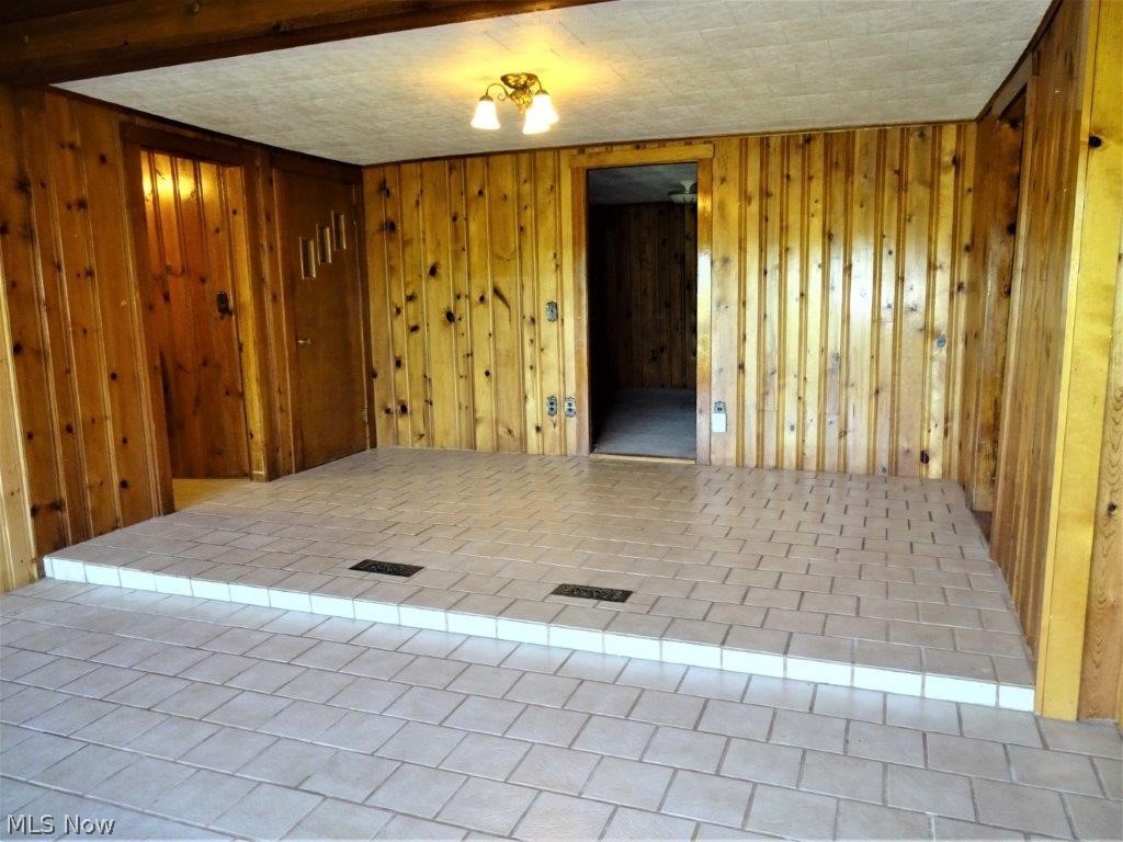 85 Middle Fork Road Reedy, WV 25270 - Photo 11 of 23