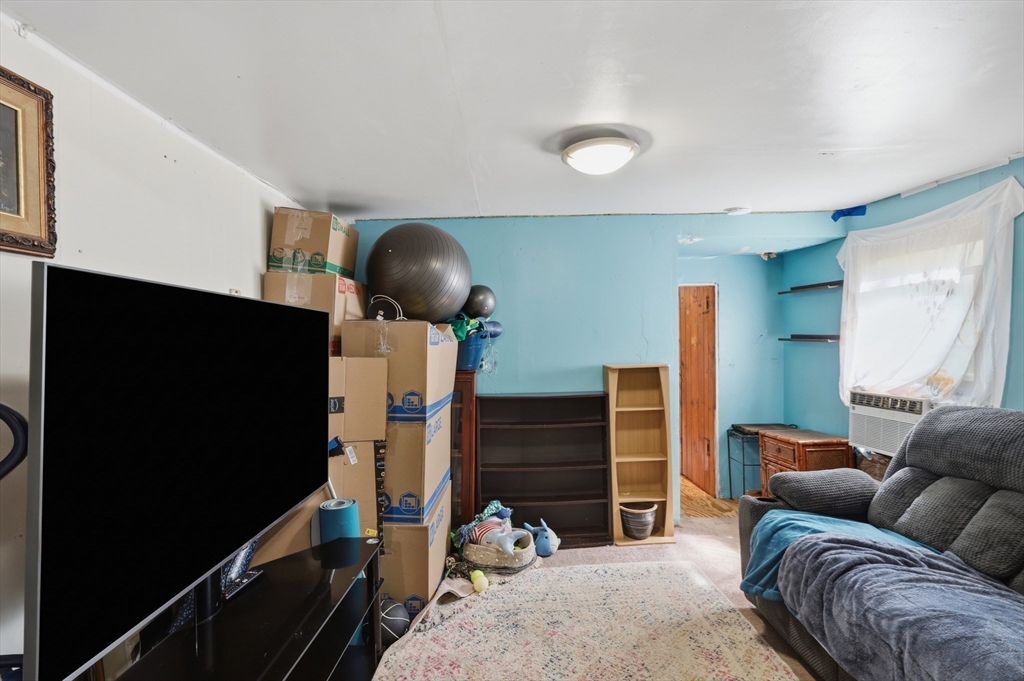 101 Whitins Road Sutton, MA 01590 - Photo 16 of 35 Gallery Image 16