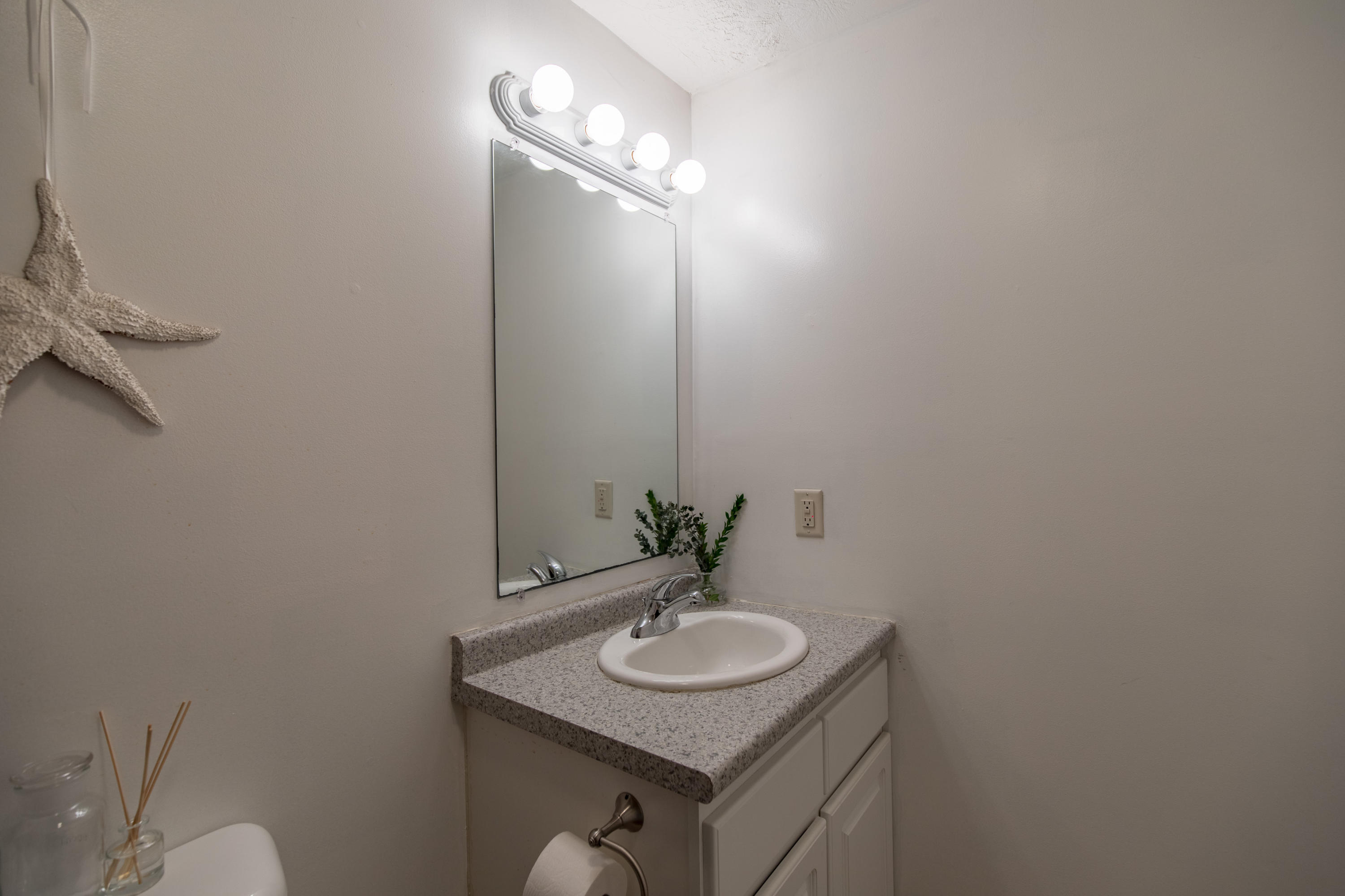 20 Ruby Lane Portland, ME 04103 - Photo 30 of 35 20 Ruby Lane Portland-46