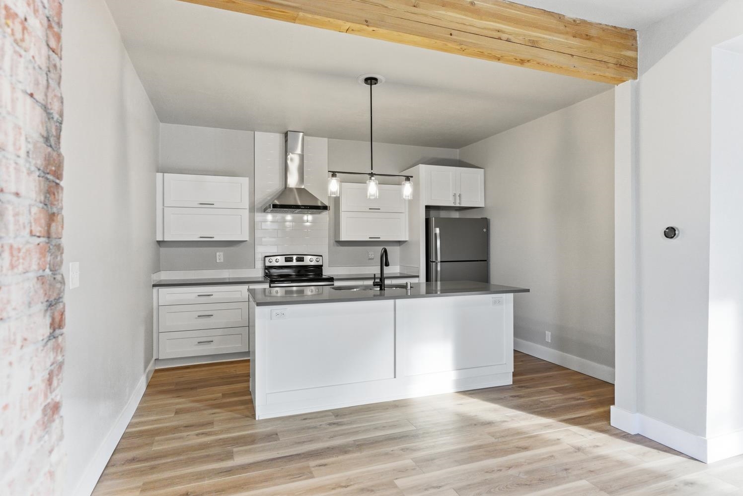 613 East 9th Avenue Spokane, WA 99202 - Photo 8 of 42
