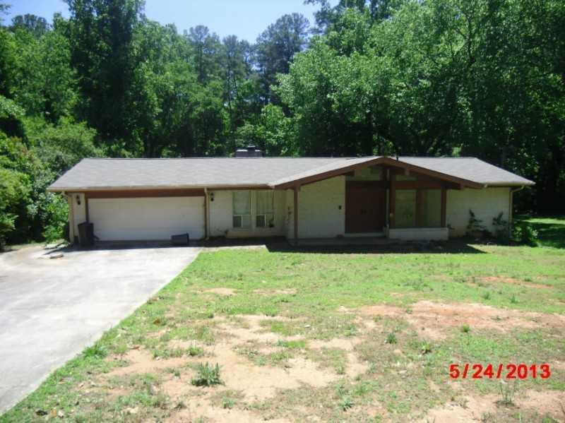 4255 Glenhaven Drive Decatur, GA 30035 - Photo 1 of 1 Exterior Front.
