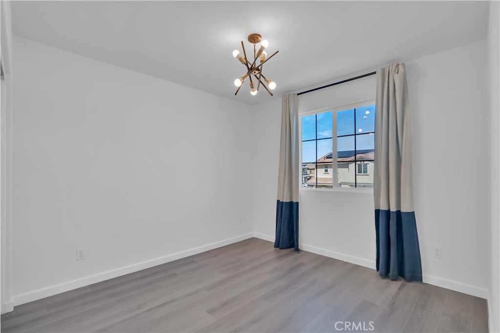 24915 Gulfstream Lane Moreno Valley, CA 92553 - Photo 27 of 60 Second floor guest room #1