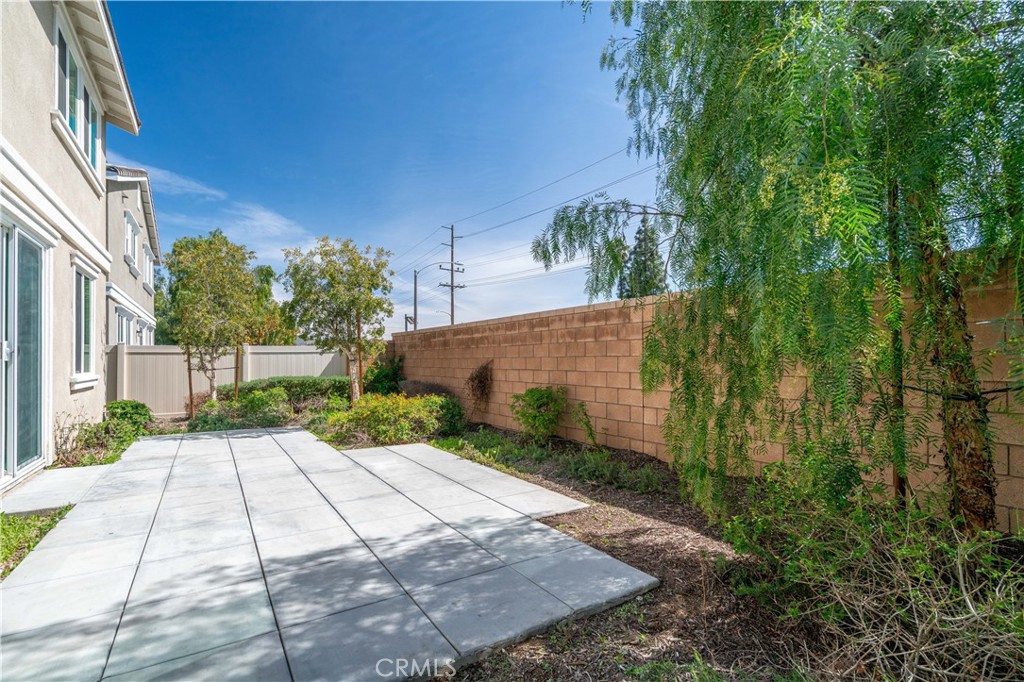 24915 Gulfstream Lane Moreno Valley, CA 92553 - Photo 37 of 60 Back yard