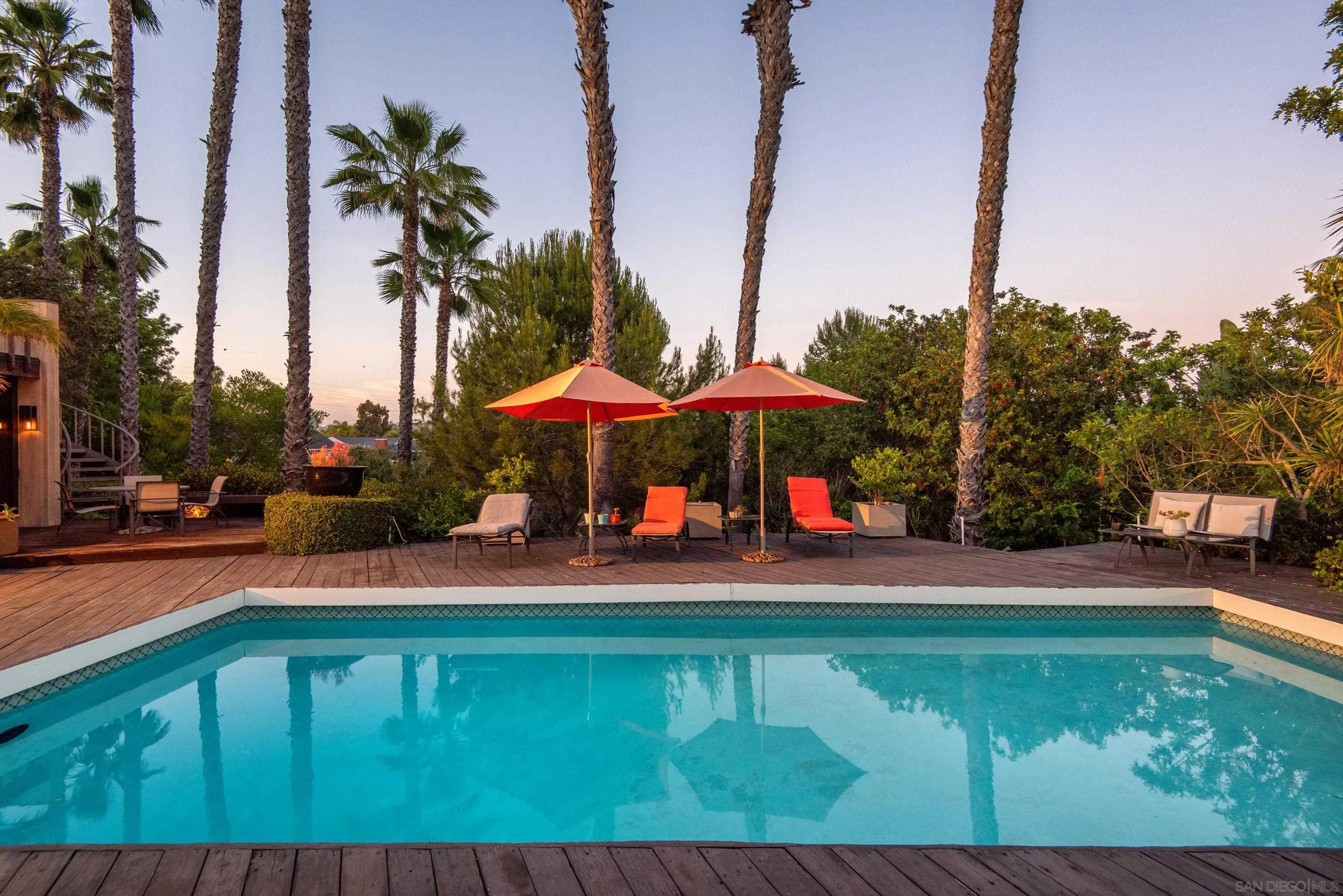 2032 Playa Road Carlsbad, CA 92009 - Photo 17 of 53 Gallery Image 17