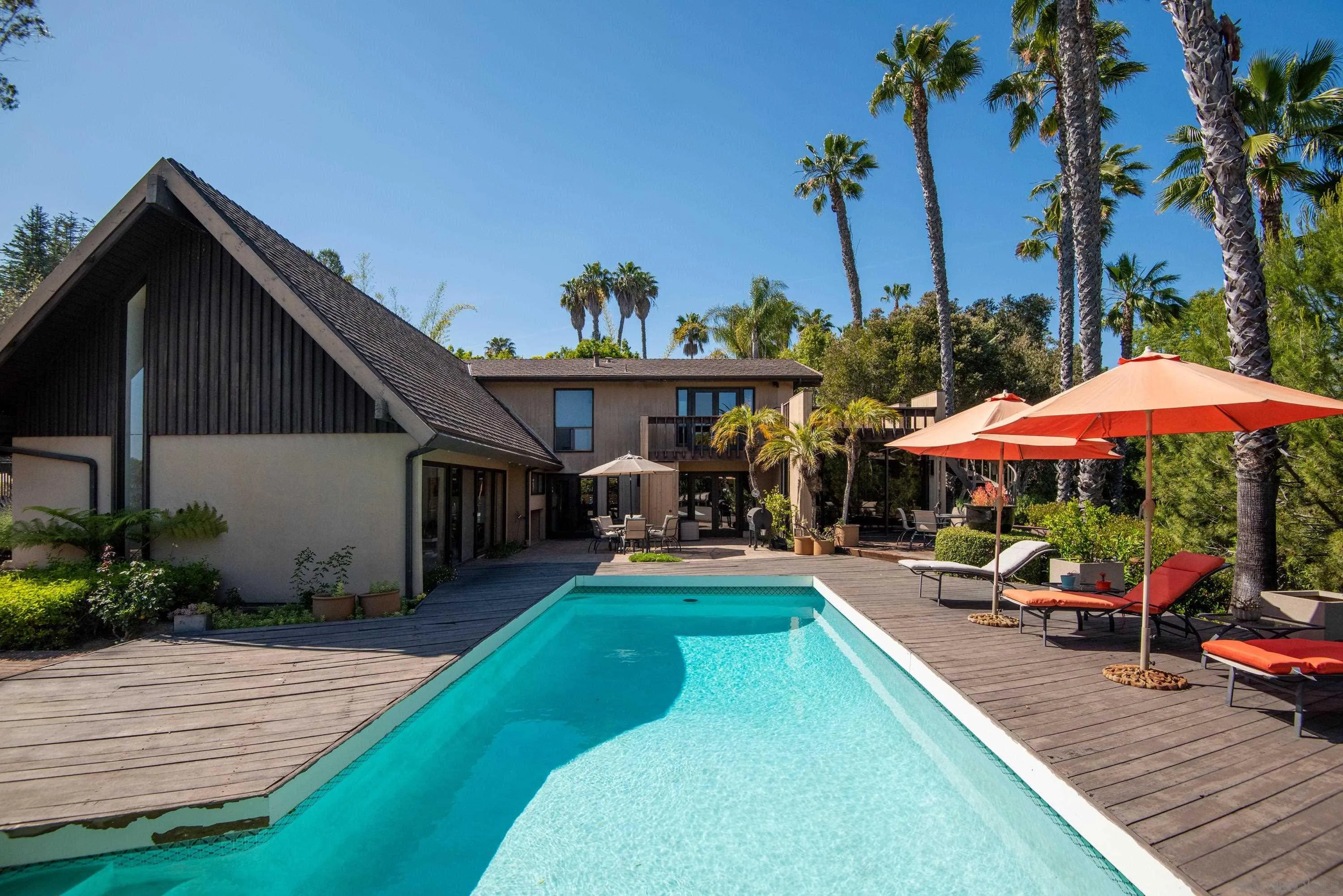 2032 Playa Road Carlsbad, CA 92009 - Photo 20 of 53 Gallery Image 20