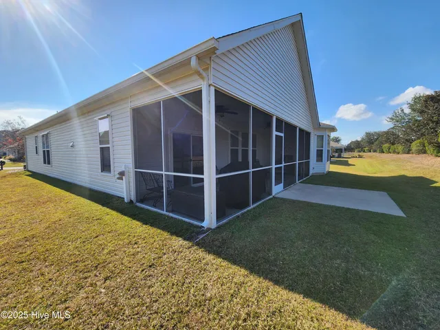 $2,350 | 2140 Stonecrest Drive Northwest, Calabash, NC 28467