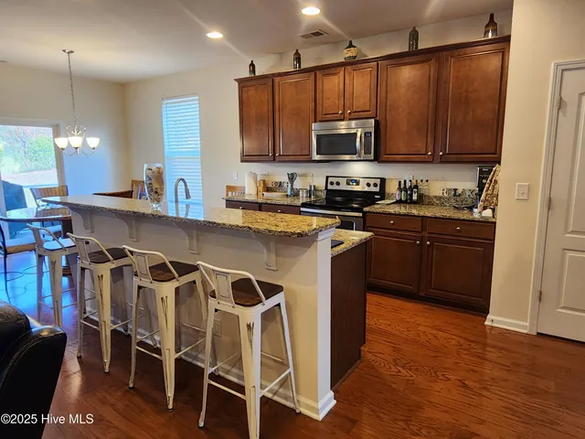 $2,350 | 2140 Stonecrest Drive Northwest, Calabash, NC 28467