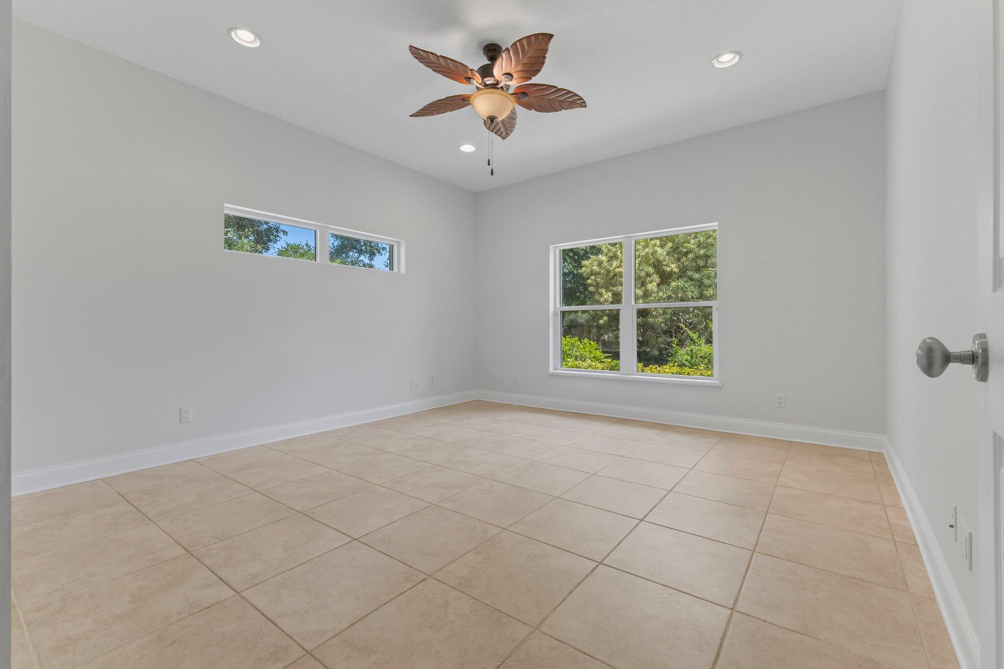 1293 Southwest Heather Terrace Stuart, FL 34997 - Photo 32 of 80 36-web-or-mls-IMG_1127