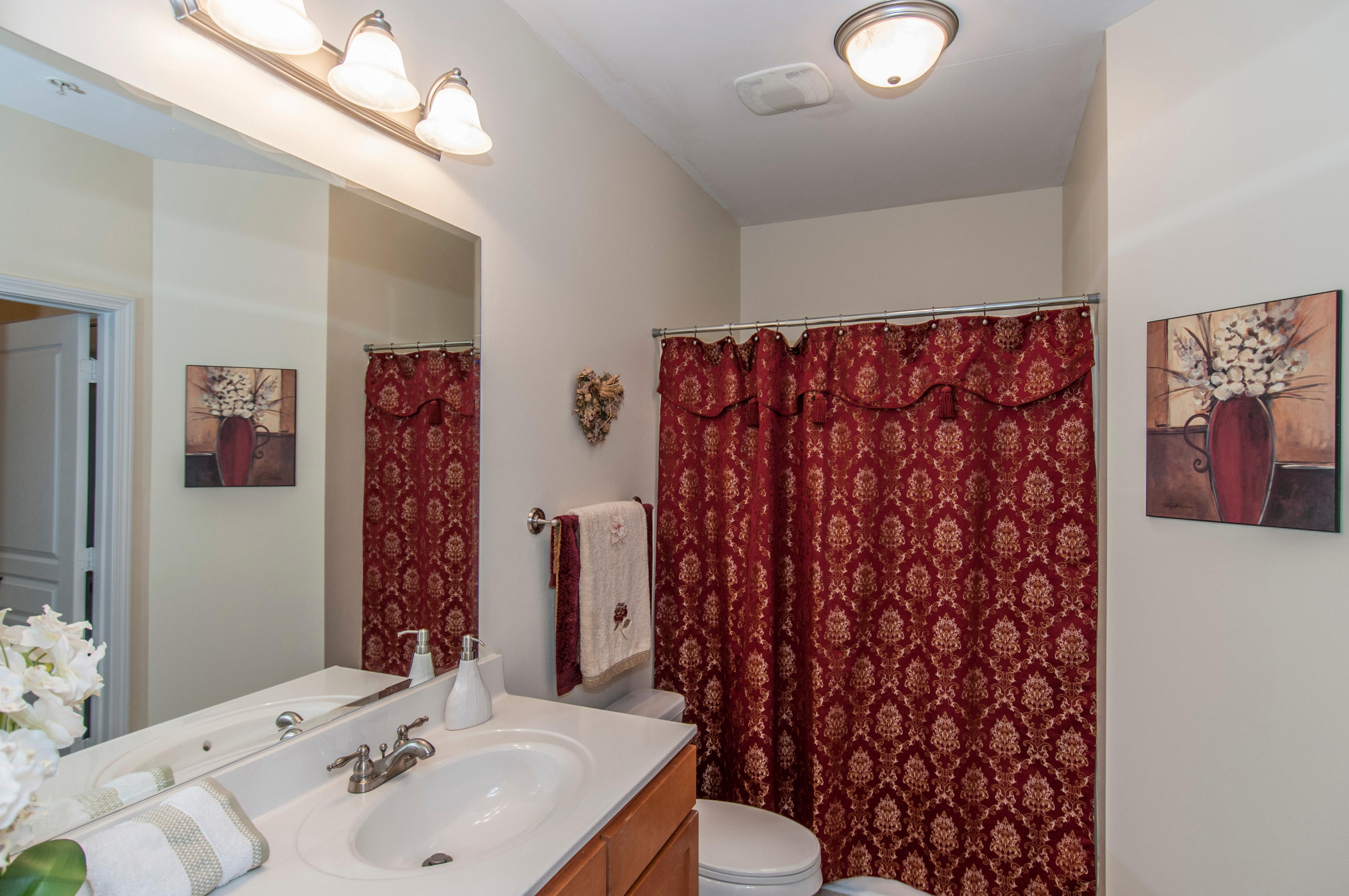 2015 Basildon Road Mount Pleasant, SC 29466 - Photo 18 of 29 _DSC4513