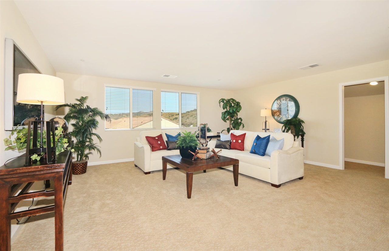5821 Rancho Del Caballo Bonsall, CA 92003 - Photo 11 of 25 Gallery Image 11