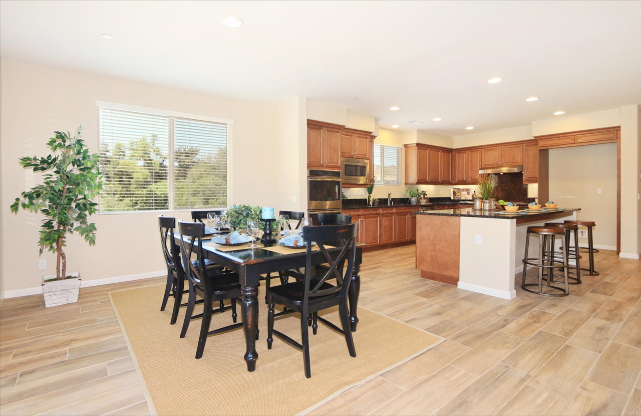 5821 Rancho Del Caballo Bonsall, CA 92003 - Photo 5 of 25 Gallery Image 5