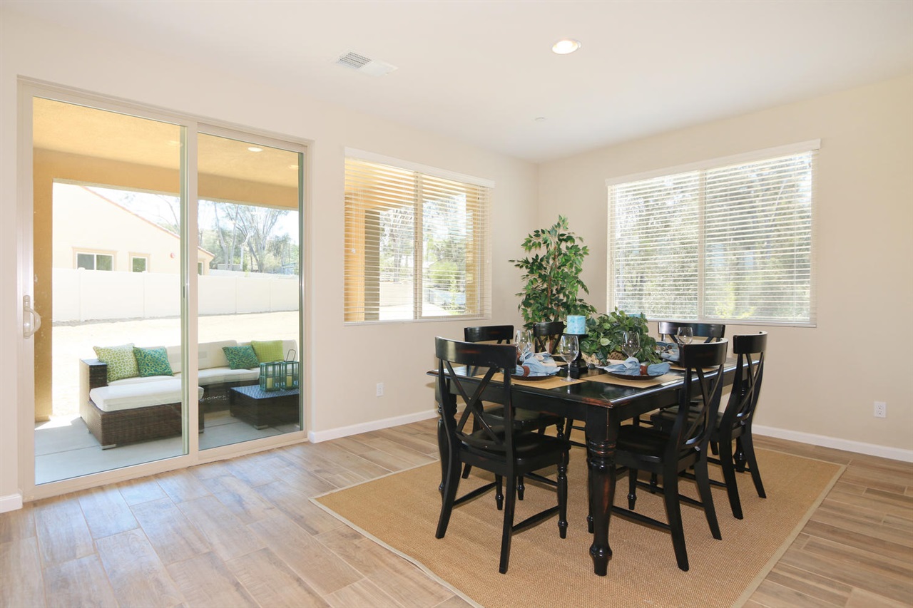 5821 Rancho Del Caballo Bonsall, CA 92003 - Photo 6 of 25 Gallery Image 6