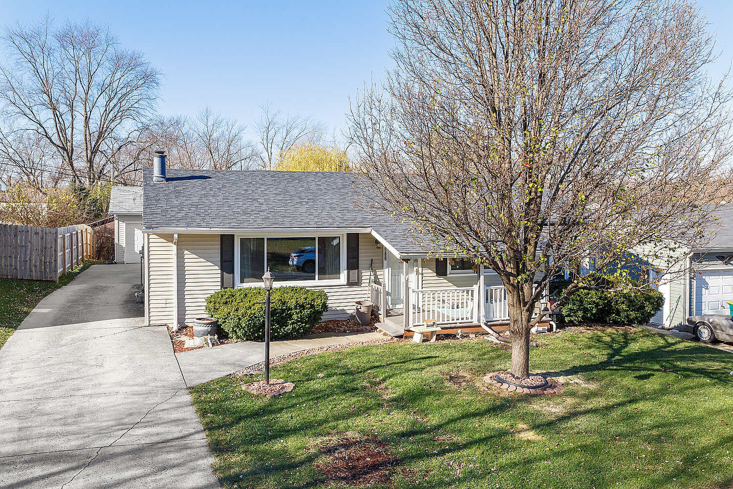 303 MacGregor Road Lockport, IL 60441 - Photo 2 of 21