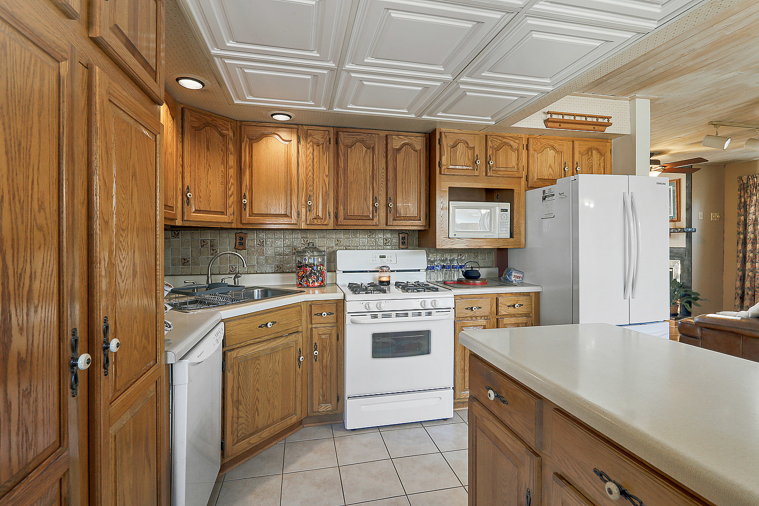 303 MacGregor Road Lockport, IL 60441 - Photo 10 of 21