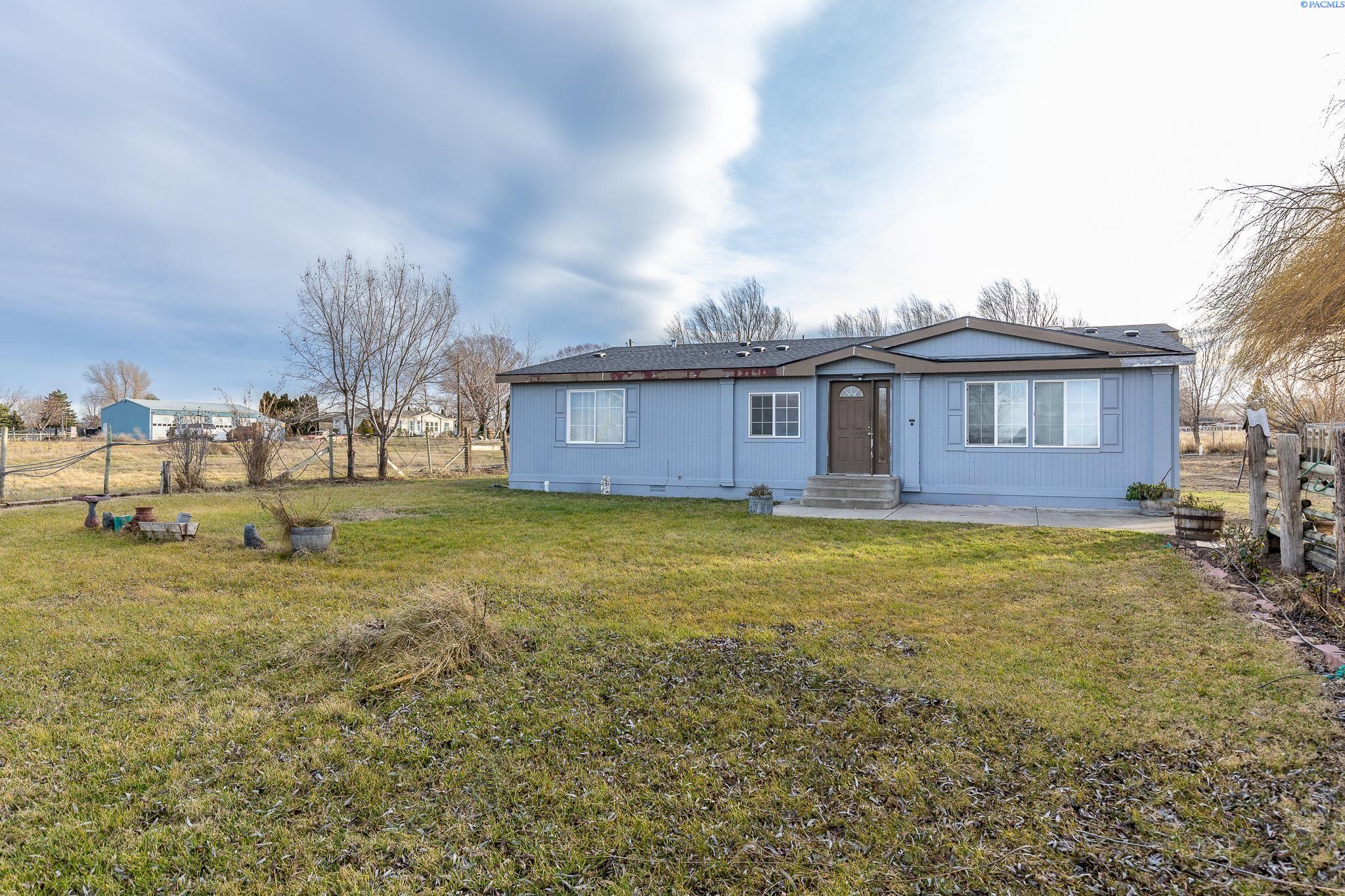 215523 East Cochran Road Kennewick, WA 99337 - Photo 25 of 47 Gallery Image 25